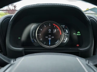 Lexus LC – thumbnail 32