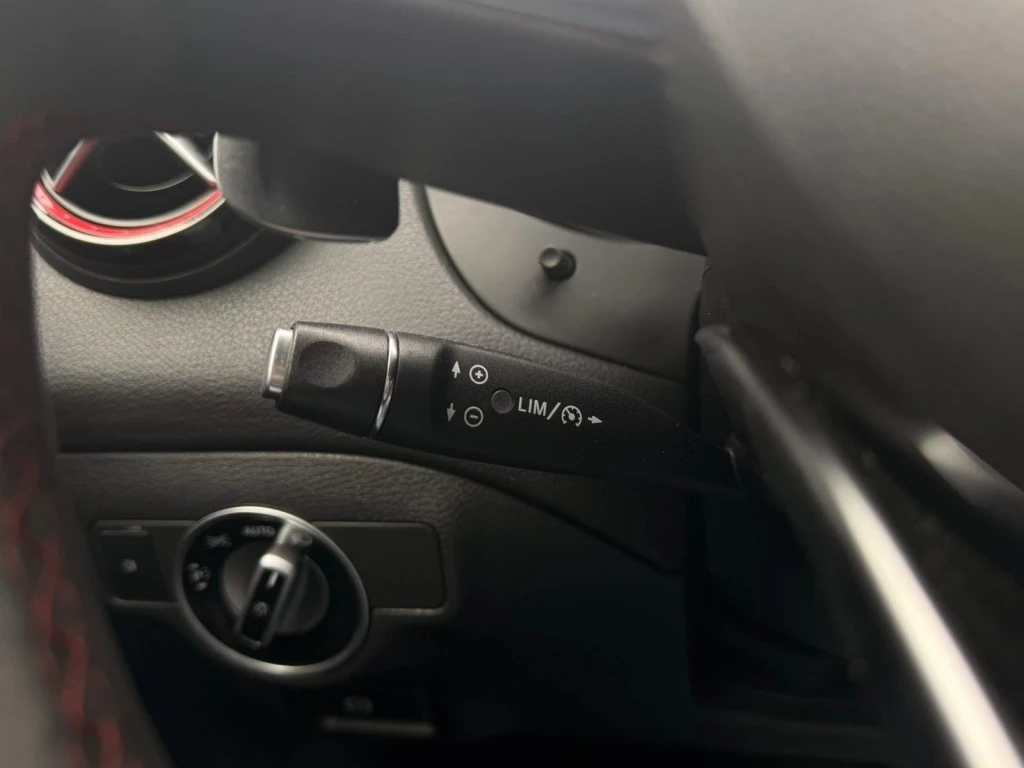 Mercedes-Benz CLA – foto 32