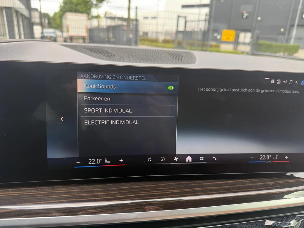 BMW X5 – foto 22