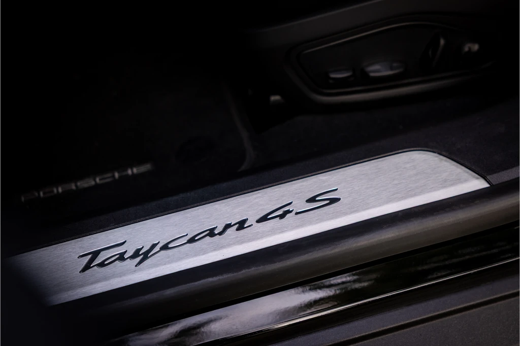 Porsche Taycan – foto 20