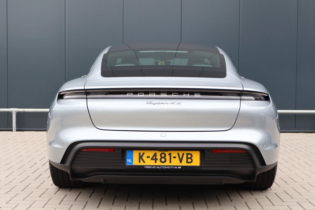 Porsche Taycan – foto 6
