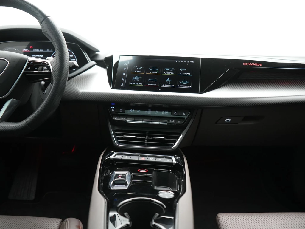 Audi e-tron GT – foto 29