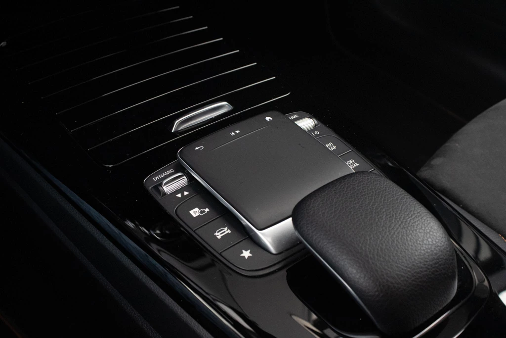 Mercedes-Benz CLA – foto 38