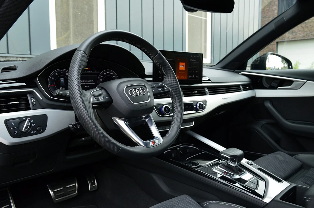 Audi A4 – foto 12