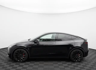 Tesla Model Y – thumbnail 4