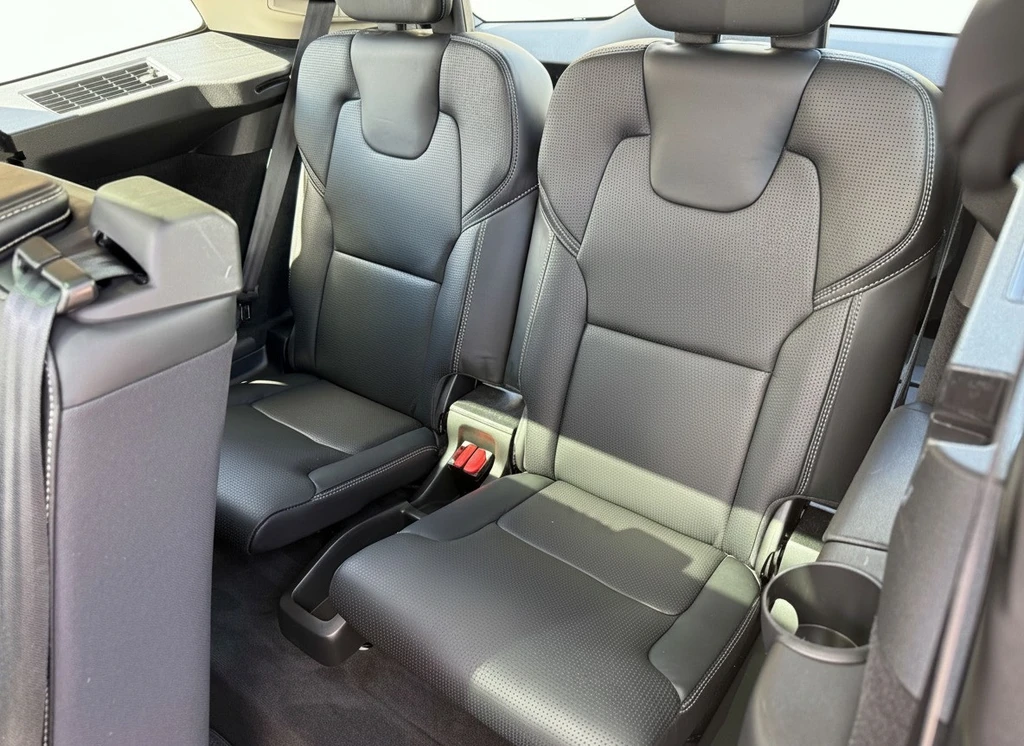 Volvo XC90 – foto 18
