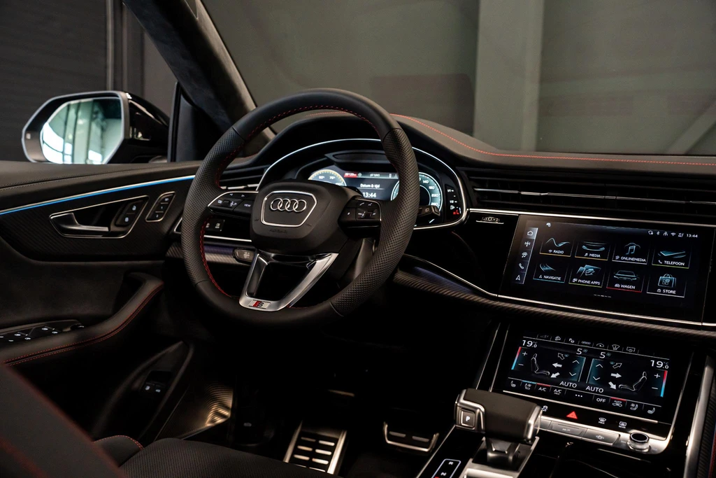 Audi Q8 – foto 26