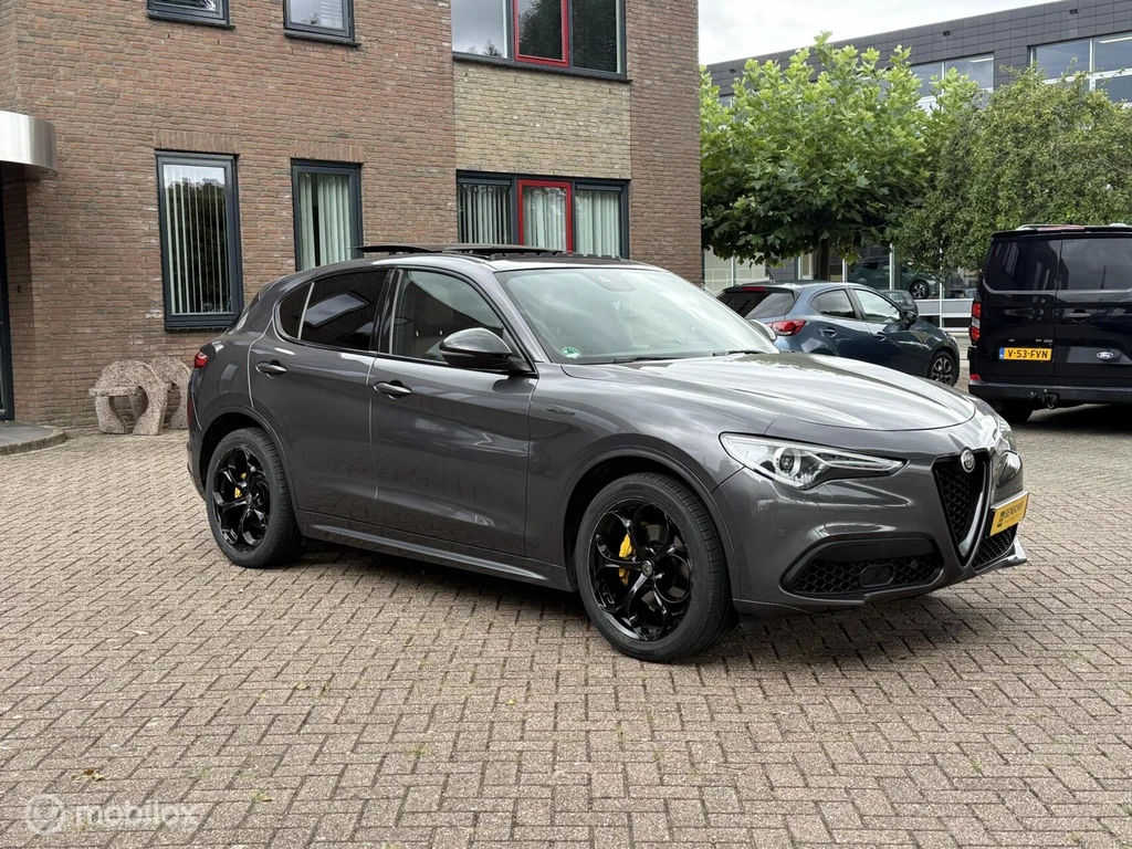 Alfa Romeo Stelvio – foto 5