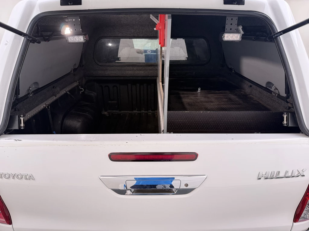 Toyota Hilux – foto 28