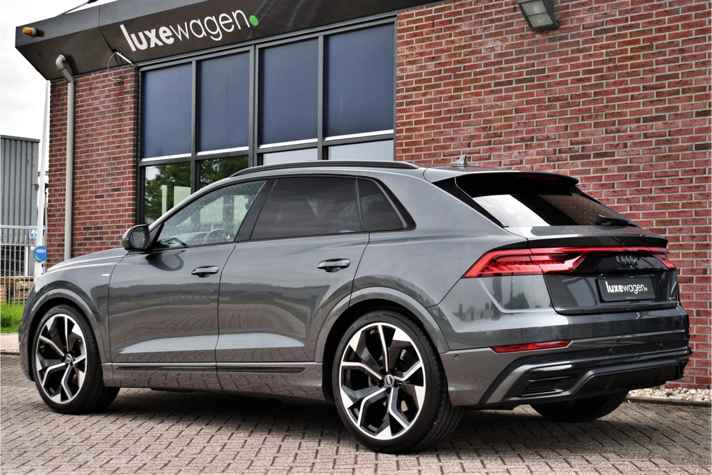 Audi Q8 – foto 7