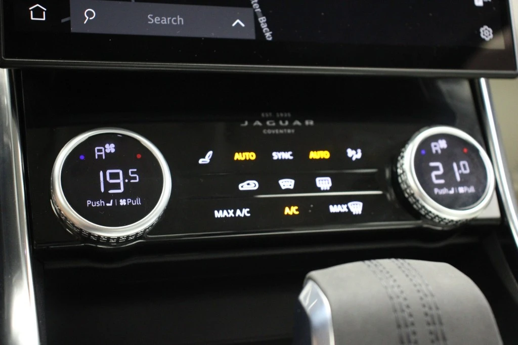 Jaguar XF – foto 32