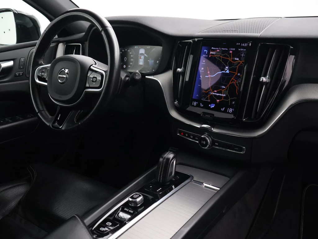 Volvo XC60 – foto 9