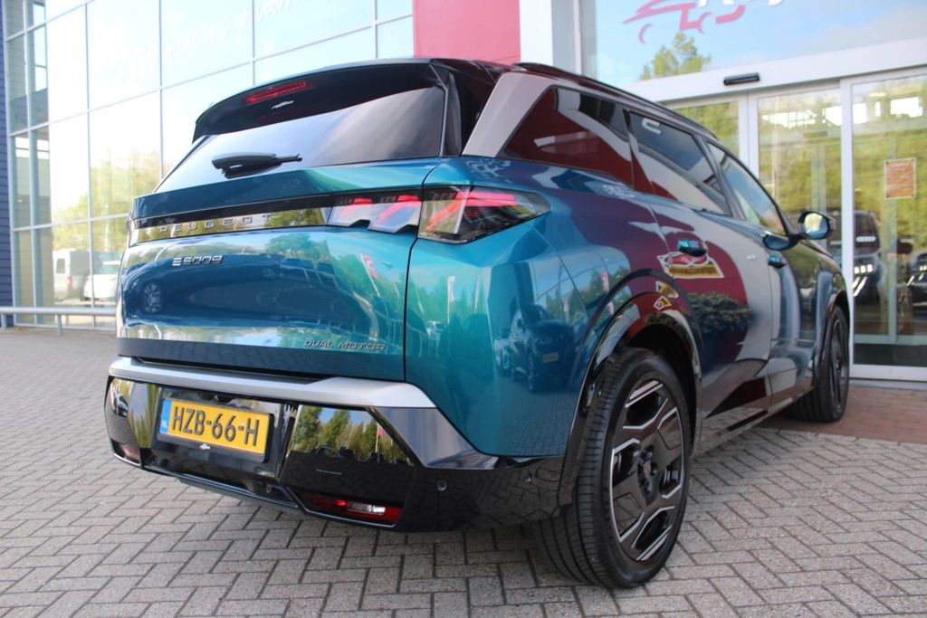 Peugeot e-5008 – foto 5
