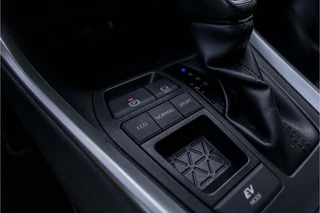 Toyota RAV4 – thumbnail 24