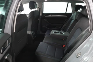 Volkswagen Passat – thumbnail 34