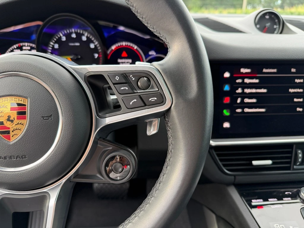 Porsche Cayenne – foto 16