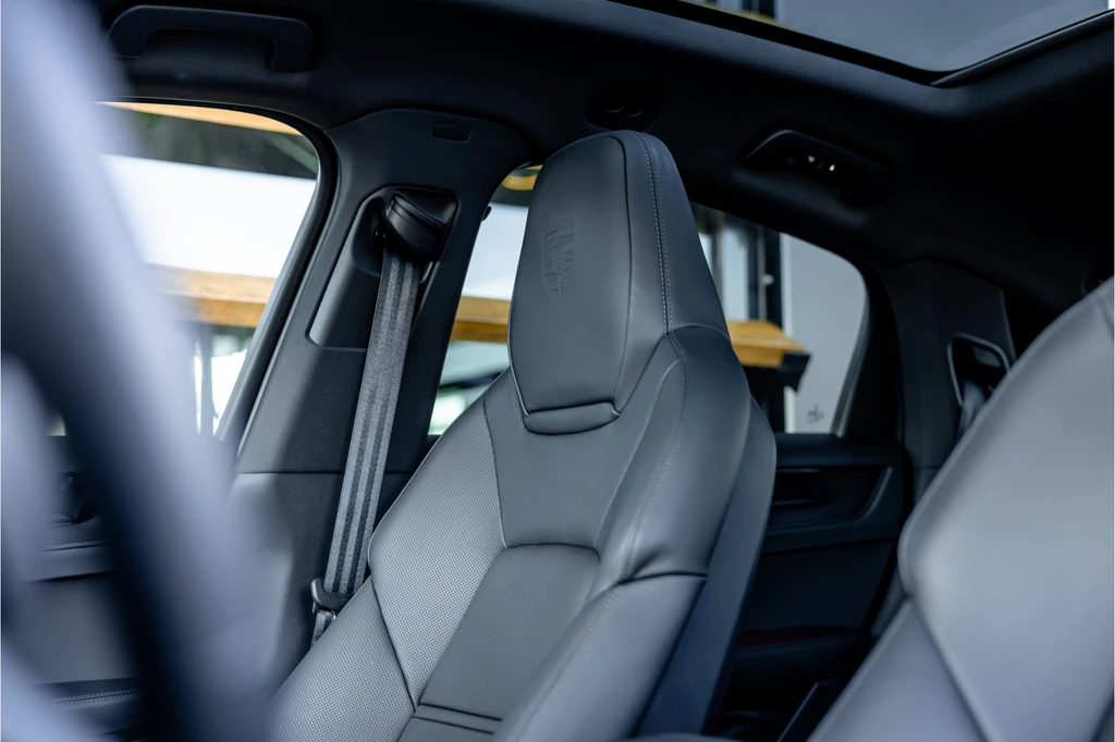 Porsche Cayenne – foto 12