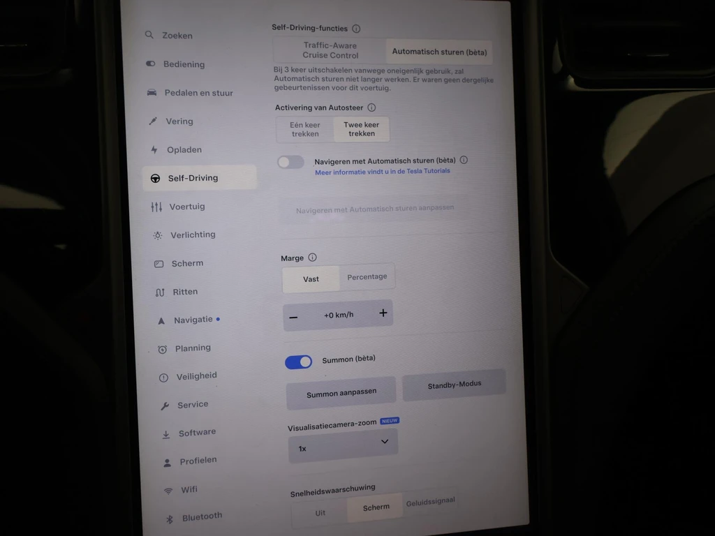 Tesla Model X – foto 37