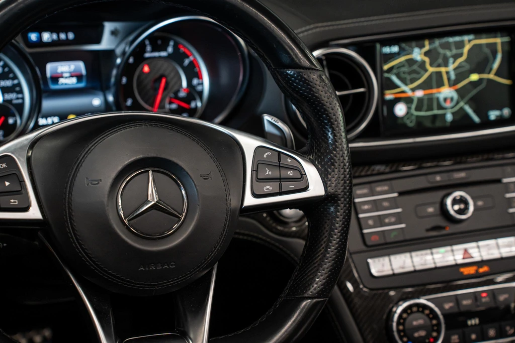 Mercedes-Benz SL – foto 22
