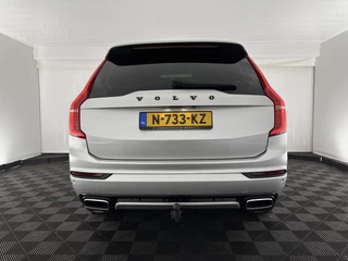 Volvo XC90 – thumbnail 3