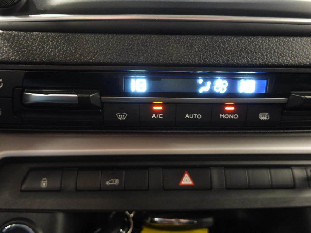 Opel Vivaro – foto 28