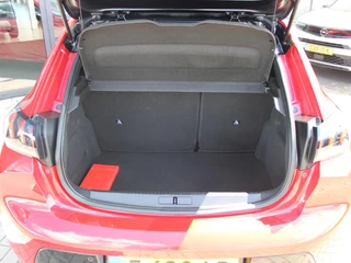Peugeot 208 – thumbnail 10