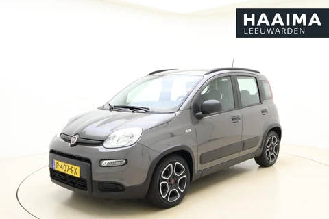 Fiat Panda 1.0 Hybrid City Life | Navigatie via Carplay | 3 Zitplaatsen | Airco | Dakrails | Hoge instap | City functie  | Metaallak | Electrische ramen