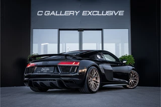 Audi R8 – thumbnail 7