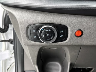 Ford Transit Custom – thumbnail 32