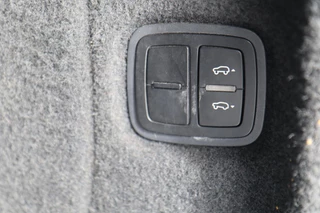 Porsche Cayenne – thumbnail 127