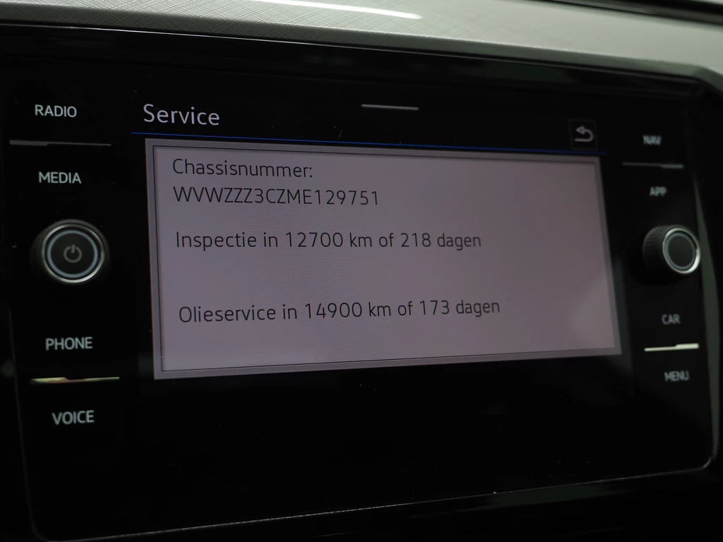 Volkswagen Passat – foto 29