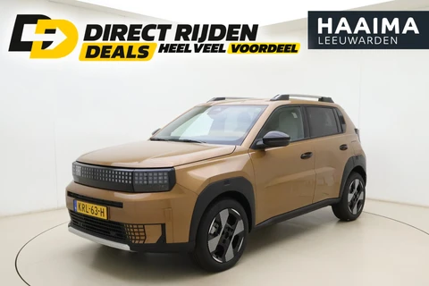 Fiat Grande Panda La Prima 11 kW 44 kWh | DEMO | 8 Jaar garantie | Navigatie | Climate control | Stoel & Stuurverwarming | Dakrails | Extra getint glas