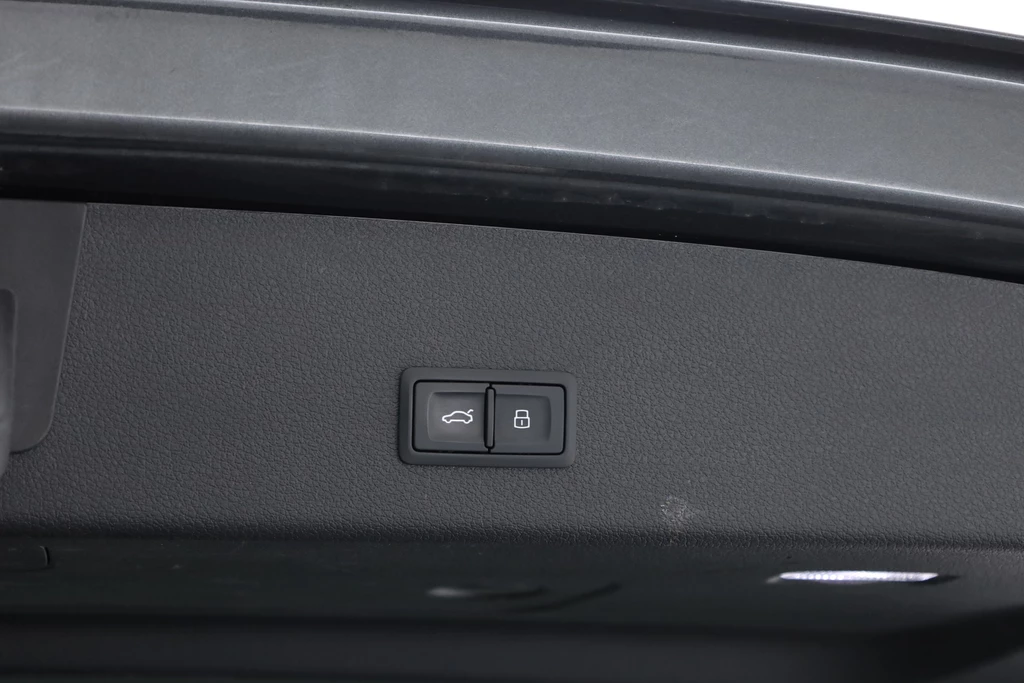 Audi e-tron – foto 32
