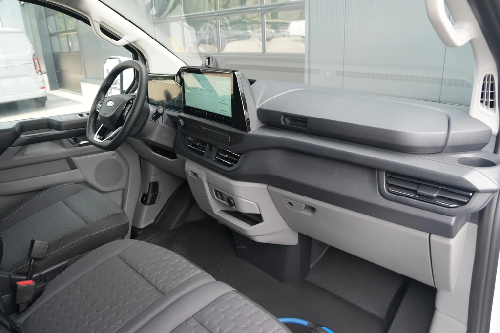 Ford E-Transit Custom – foto 36