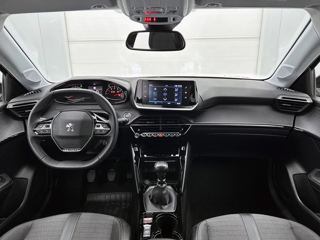 Peugeot 208 – foto 24