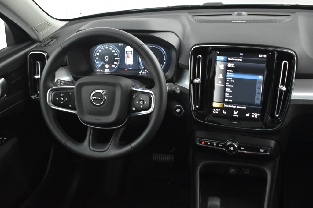 Volvo XC40 – foto 12