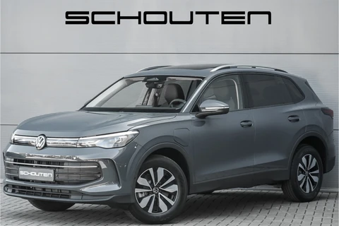 Volkswagen Tiguan 1.5 eHybrid Life IQ Winterpack 360° Elek Trekhaak ACC