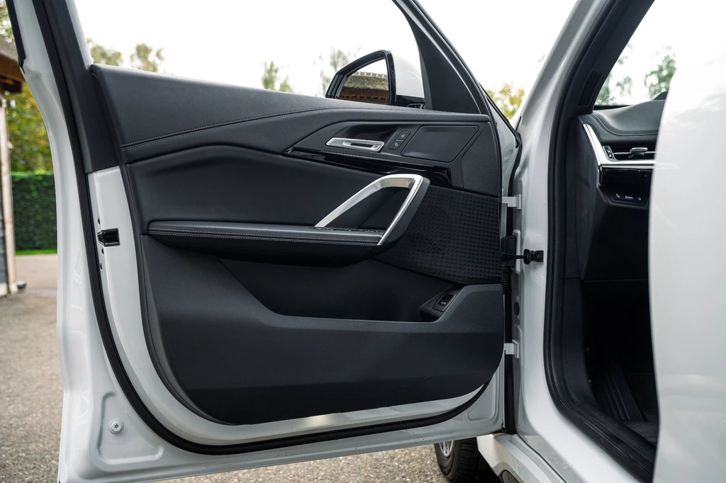 BMW iX1 – foto 60