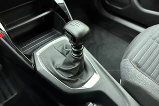 Peugeot 2008 – thumbnail 24