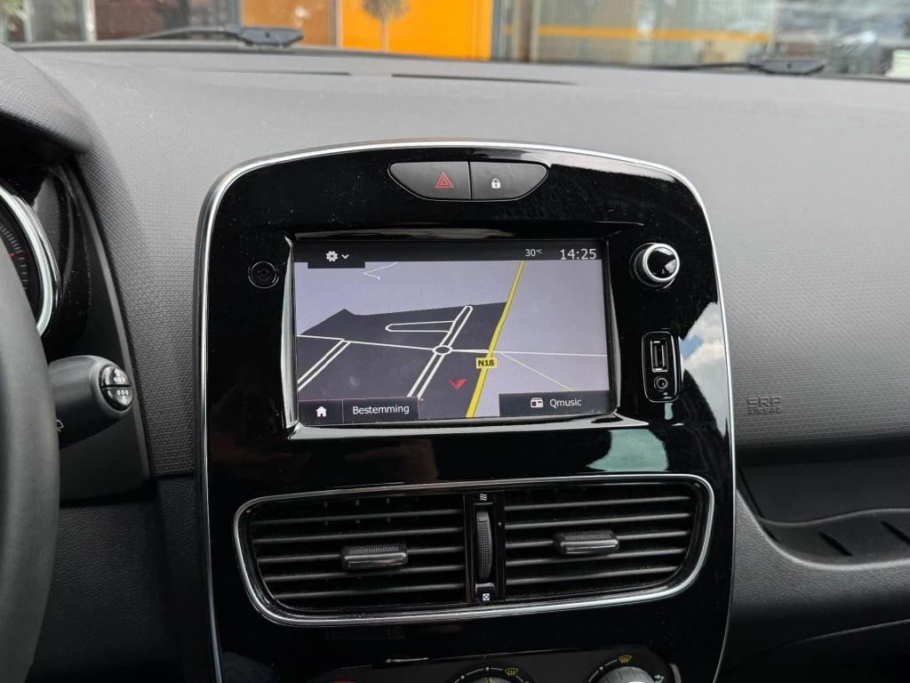Renault Clio – foto 12