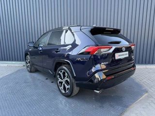 Toyota RAV4 – thumbnail 4