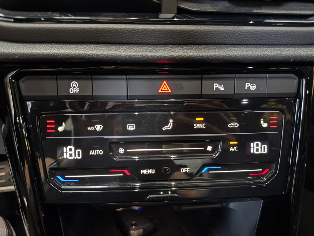 Volkswagen T-Roc – foto 18