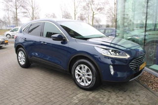 Ford Kuga – thumbnail 6