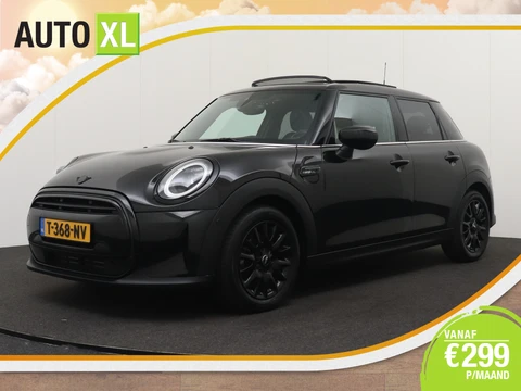 MINI 5-deurs 1.5 136 PK Aut. Cooper Camden Edition Pano-dak Carplay Camera