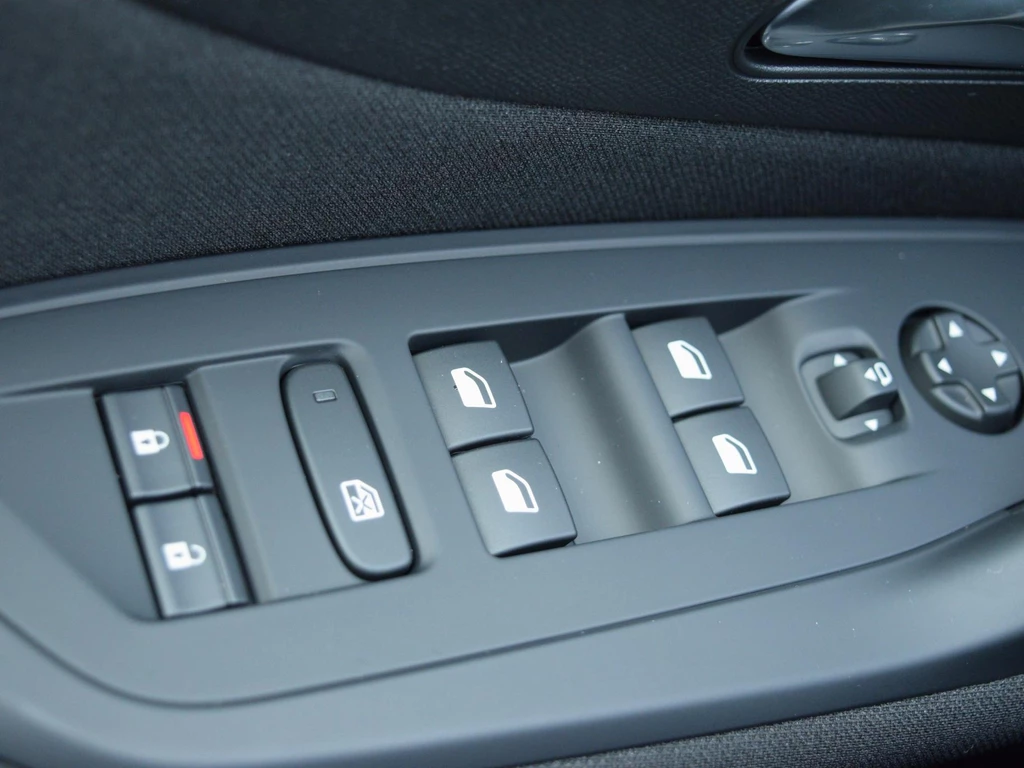 Peugeot 308 – foto 19