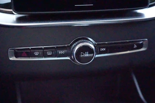 Volvo XC90 – thumbnail 15