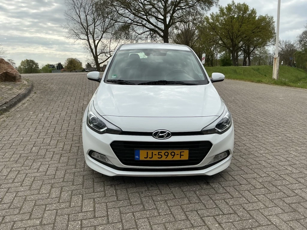 Hyundai i20 – foto 7