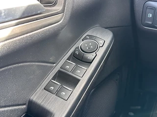 Ford Kuga – thumbnail 28