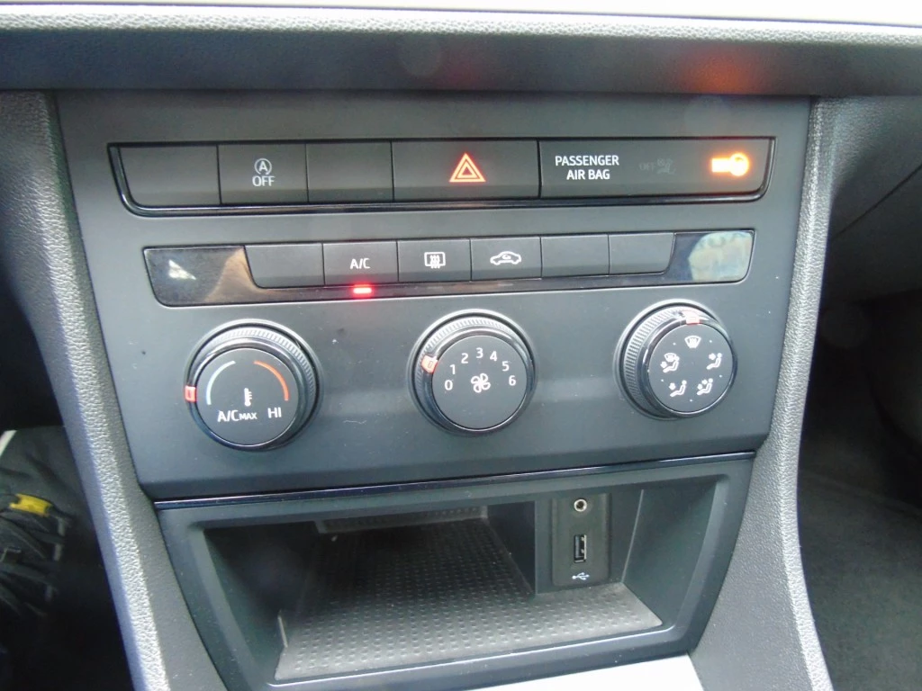 SEAT Leon – foto 19