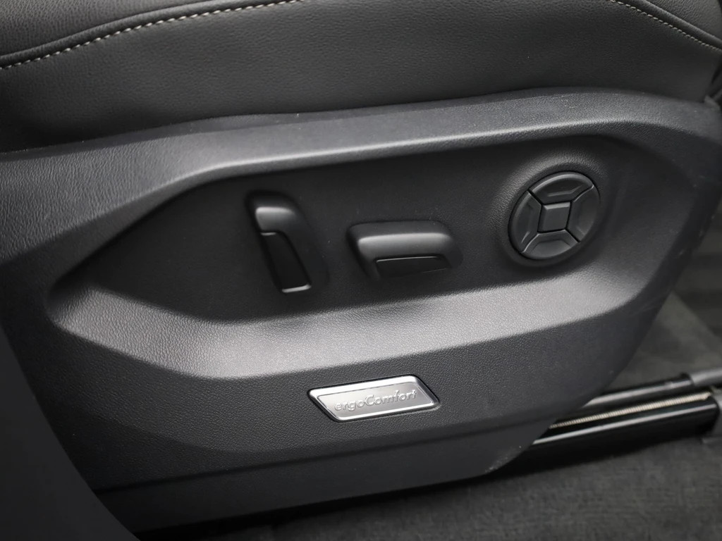Volkswagen Touareg – foto 59